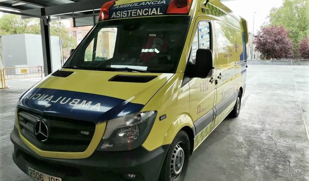 Una colisión entre dos vehículos en Villamuriel deja dos heridos