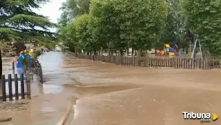 Las lluvias obligan a cortar la carretera entre Aguilar y Brañosera