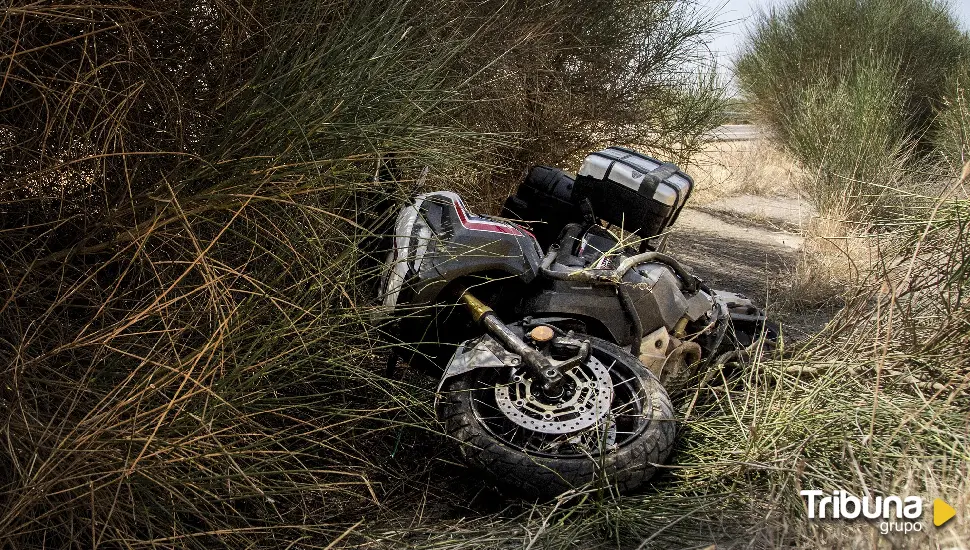 Herida grave una motorista al salirse de la vía en Cervera