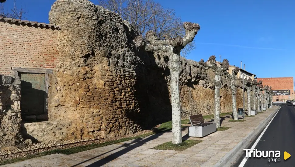 Finaliza la restauración de la muralla de Carrión de los Condes