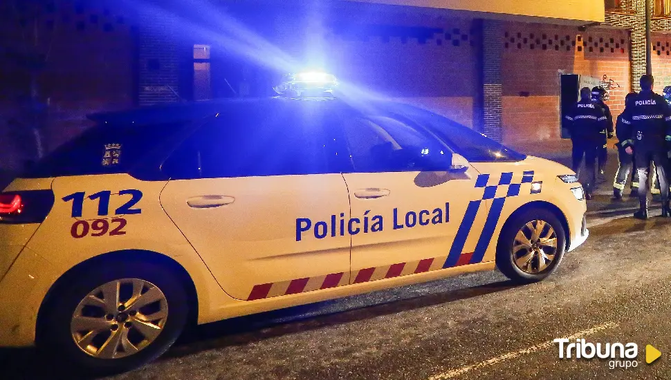 Detenido por pinchar las cuatro ruedas de un coche policial